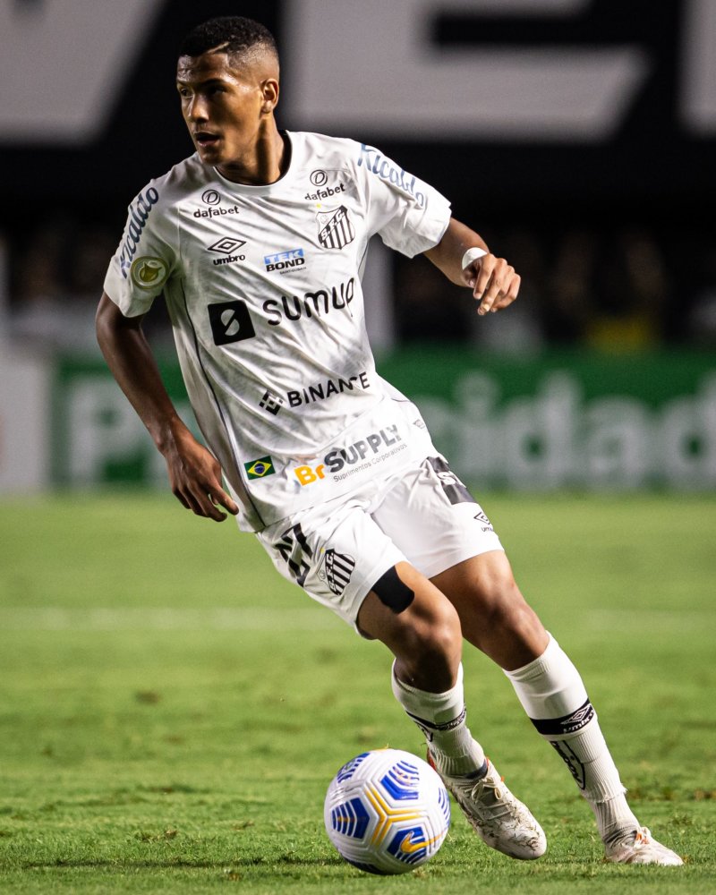 赛场外的宣 赛场外的宣